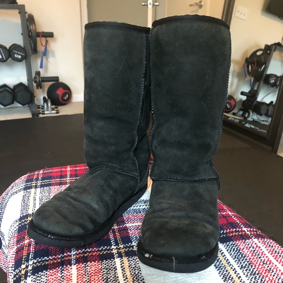 Classic Black Tall Uggs - Picture 1 of 5